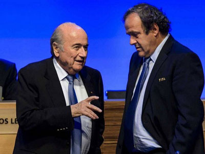 Blatter và Platini bị cấm tham gia hoạt động liên quan đến bóng đá.